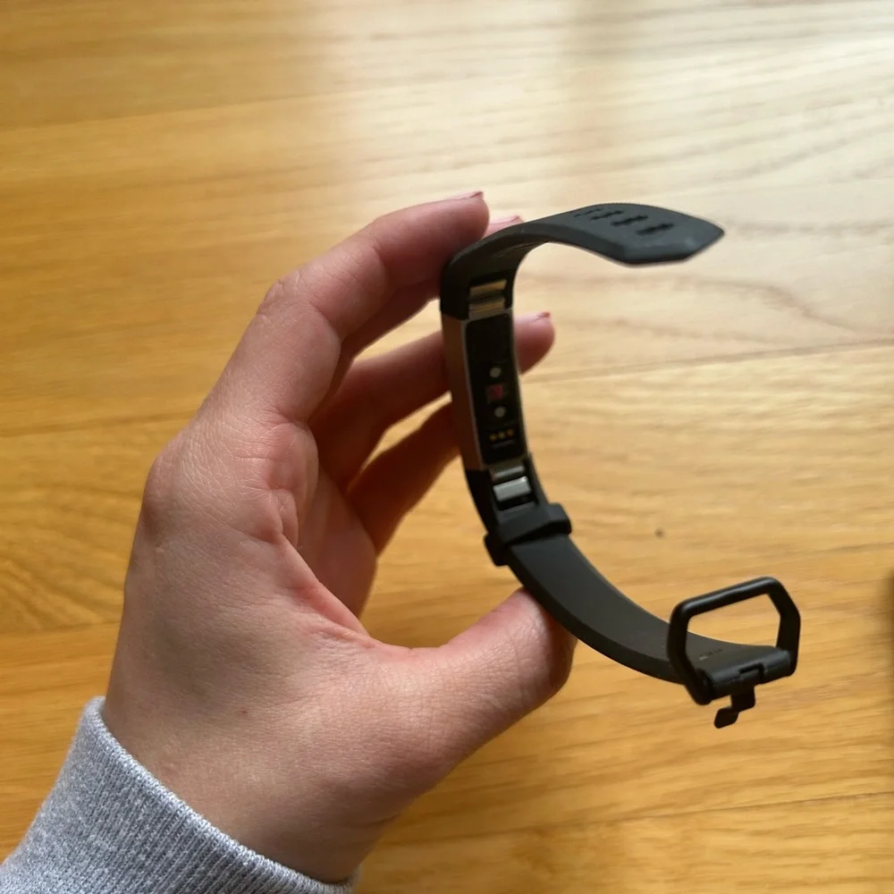 Fitbit black wrist band smart watch for step counting and more